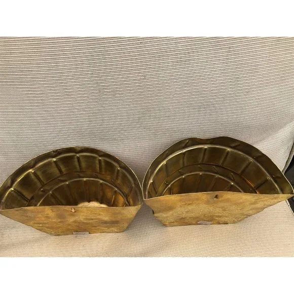 Vintage Wall Pocket Pair Raymor Bucket Shape Tradition by Raymor India Metalware - Picture 7 of 10